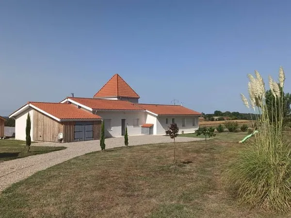 Maison 8 pièces 210 m²