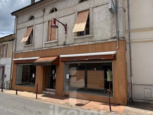 Immeuble 140 m²