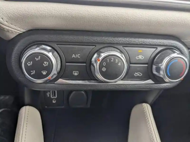 Nissan Micra 1.0 ig-t 92ch made in france xtronic 2021.5 — photo 6
