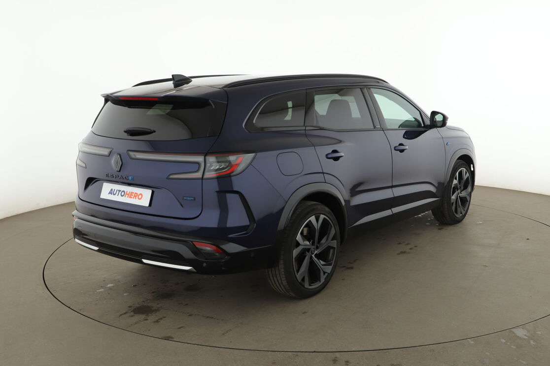 Renault Espace 1.2 E-Tech Hybrid Esprit Alpine — photo 5
