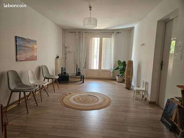 Bureau en cabinet partagé (Bail professionnel)