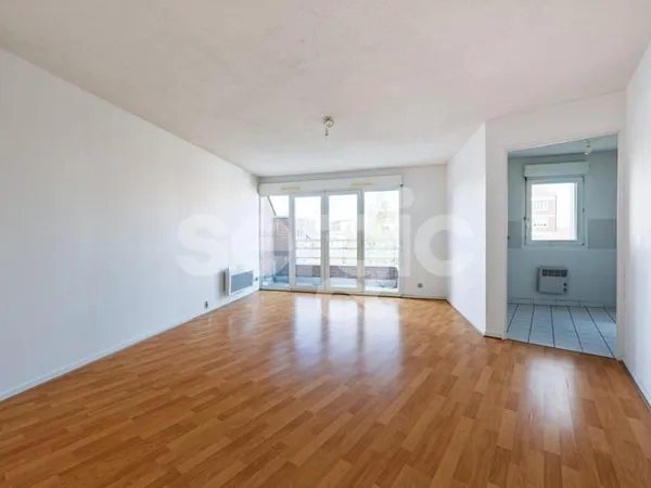 Appartement Lille 2 pièces + balcon - 56.41 m2 - Vauban - parking