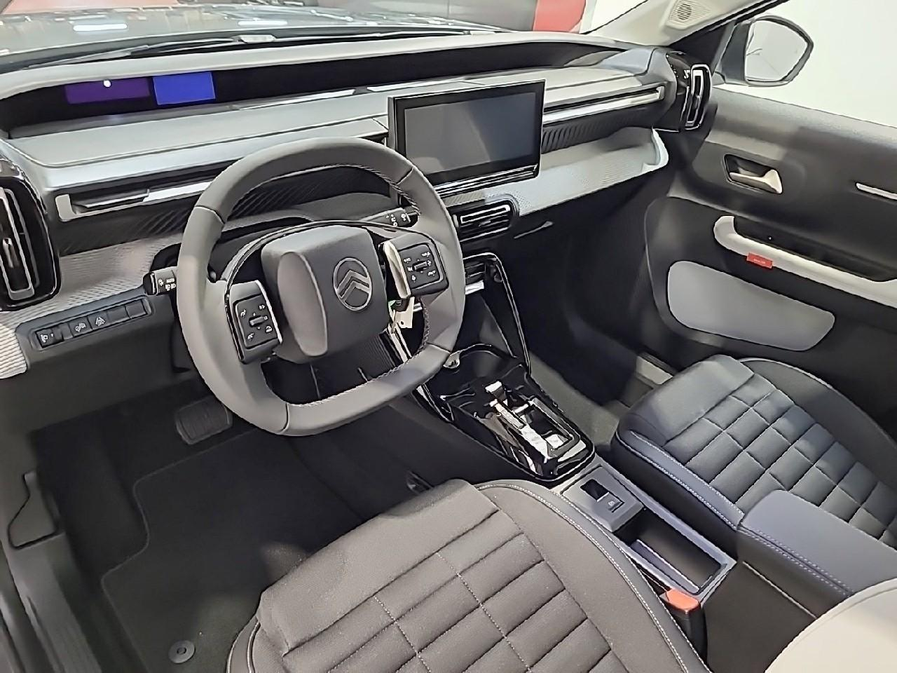 Citroën C3 Aircross hybride 145 ch aut max — photo 9