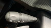 Peugeot 2008 1.2 PureTech 100ch S&S Allure — photo 23