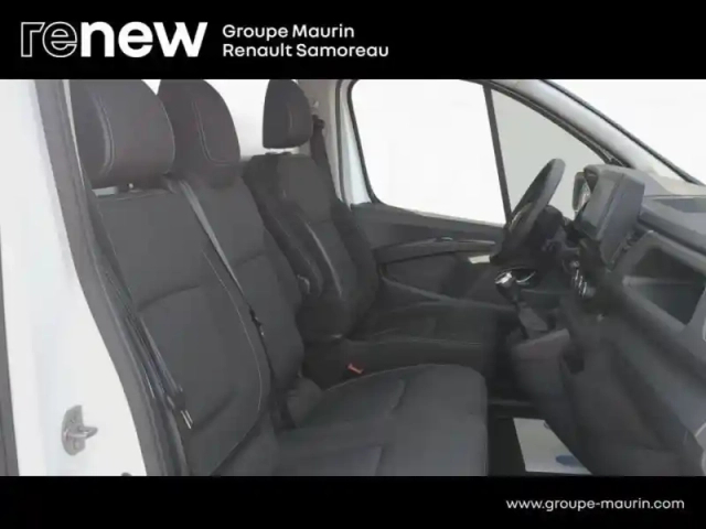 Renault Trafic fg l1h1 2t8 2.0 blue dci 130ch grand confort e6e — photo 11