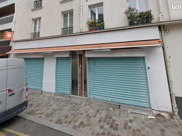 Local commercial 166 m² Paris