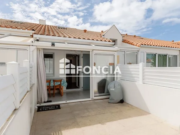 à 300 m de la mer 🌊 - pavillon meublé avec terrasse, véranda et parking - saint-hilaire-de-riez