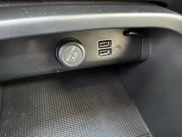 Volvo Xc40 t3 163 ch geartronic 8 — photo 32
