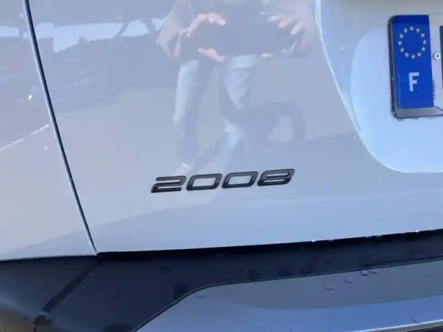 Peugeot 2008 100 s&amp;s bvm6 — photo 66
