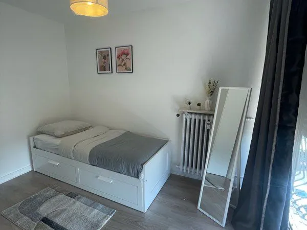 Chambre dans une colocation de standing à Chatillon