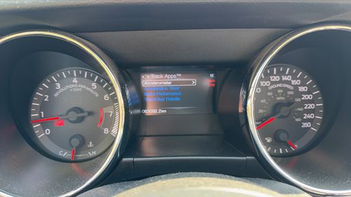 Ford Mustang Cabriolet 2.3 Ecoboost 317 - . – 2015 – 63092 km – Essence – Boîte Manuelle — photo 9