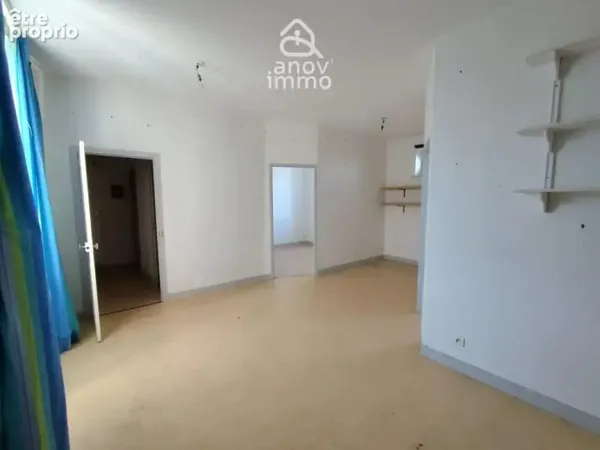 Ensemble immobilier en pierre de taille Opportunité rare à