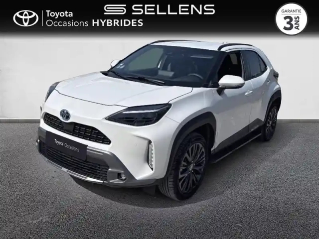 Toyota Yaris cross 116h trail awd-i + marchepieds my22