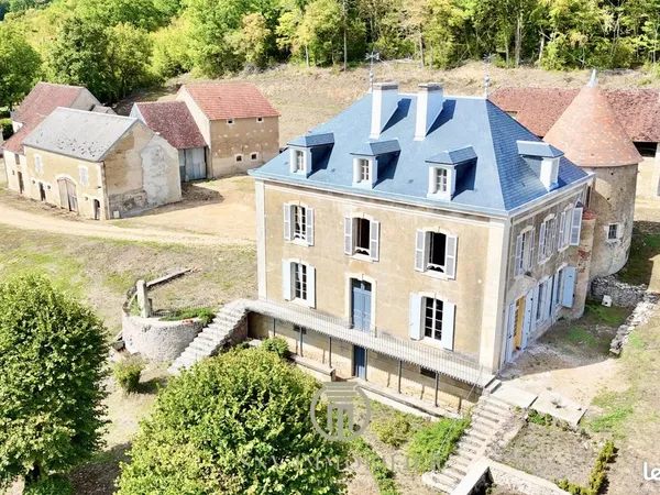 Maison 11 pièces 107 m²