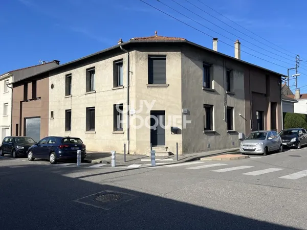 MAISON À LOUER DE 4 PIÈCES DE 110,62 M²