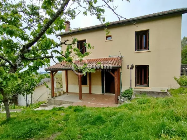 Maison 76 m2 avec garage et jardin