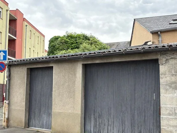 Garage moto ou box de stockage - Le Mans Gare Sud