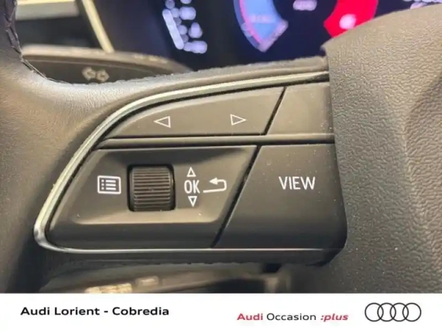 Audi Q3 35 tdi 150ch business line — photo 14