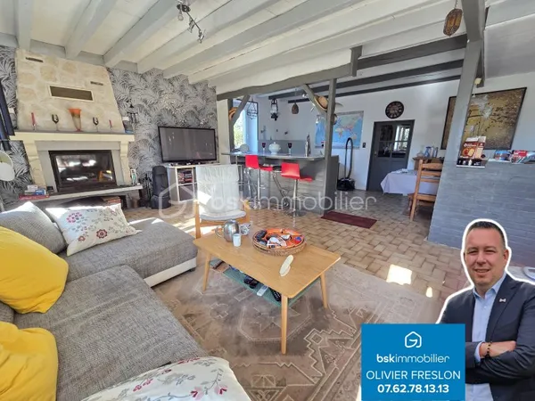 Maison 8 pièces 210 m²