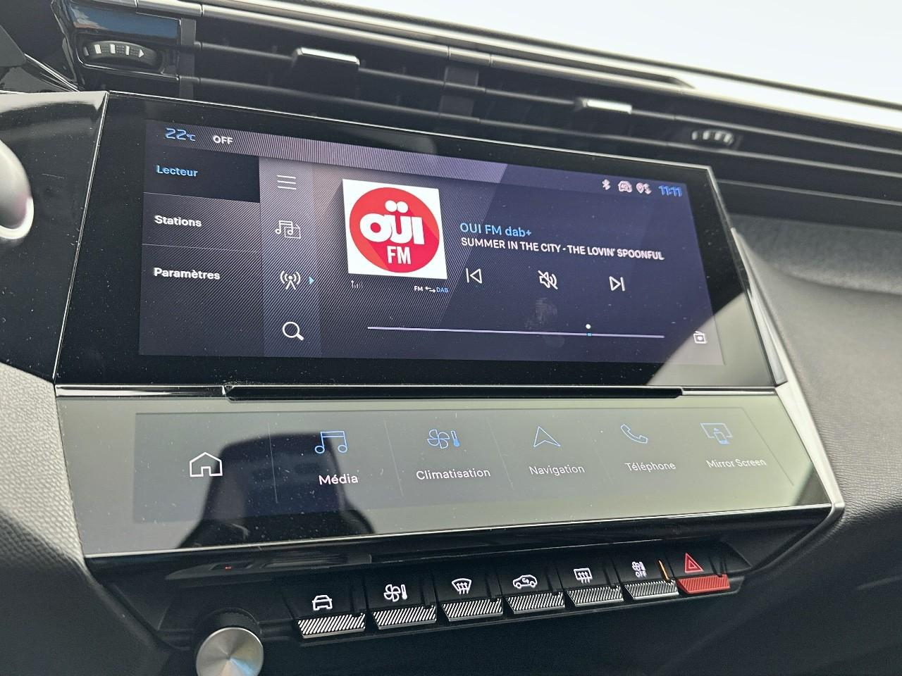 Peugeot 308 puretech 130ch s&s eat8 allure — photo 22