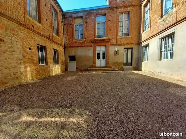 Studio 1 pièce 27 m²