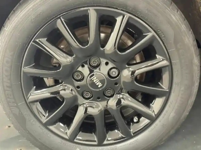 Mini Mini 5 portes cooper 136ch edition premium plus bva7 — photo 9