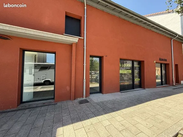 Local commercial 70 m²