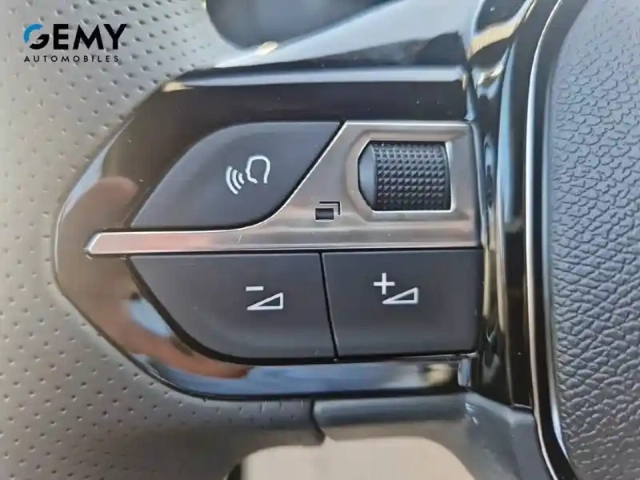 Peugeot 208 electrique 50 kwh 136ch — photo 20