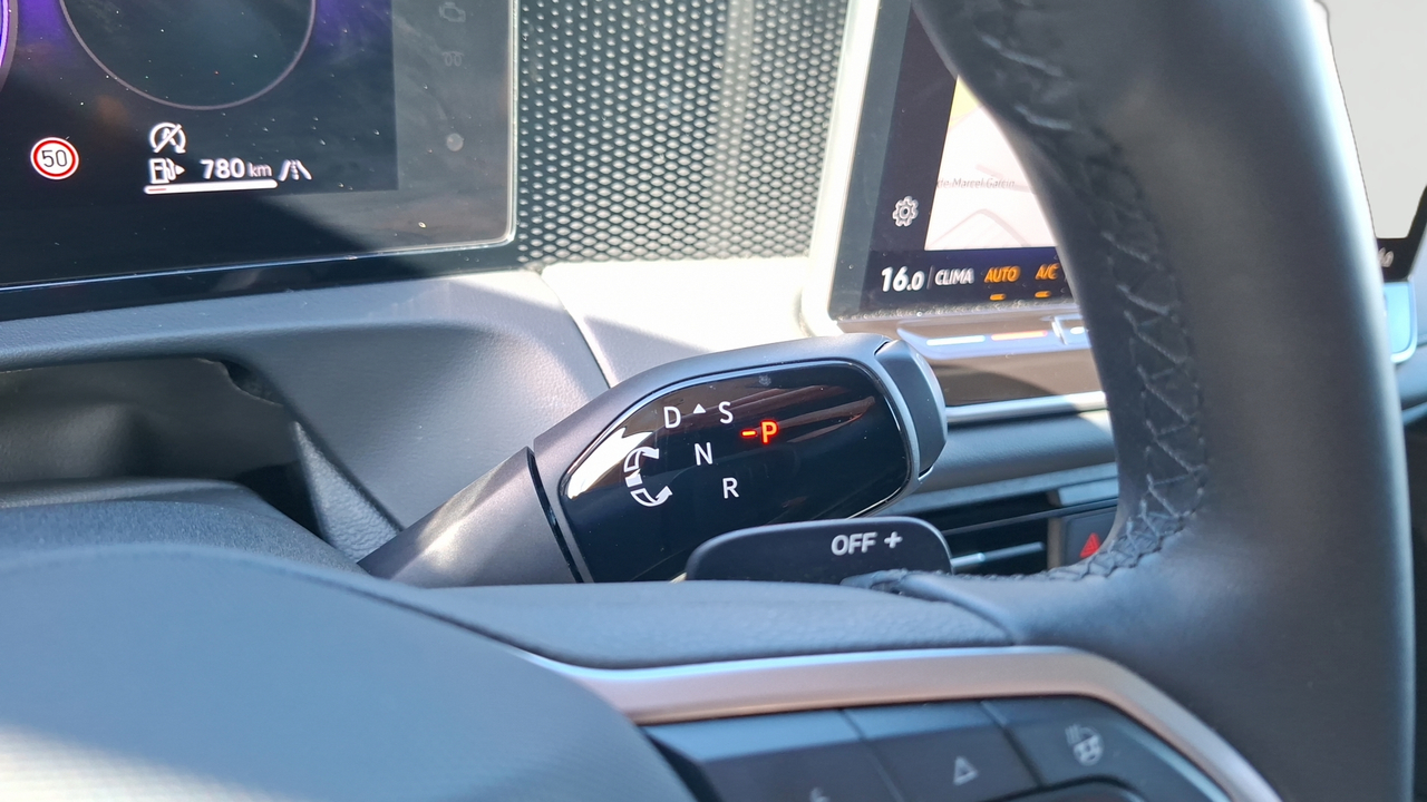 Volkswagen Tiguan 2.0 TDI 150ch DSG7 — photo 24