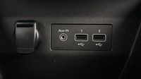 Renault Clio 1.6 E-Tech 140ch Business -21 — photo 30