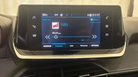 Peugeot 2008 1.2 PureTech 130ch S&S Allure EAT8 — photo 18