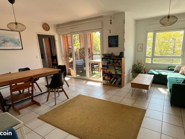 Particulier vend appartement T4 Bas Floirac