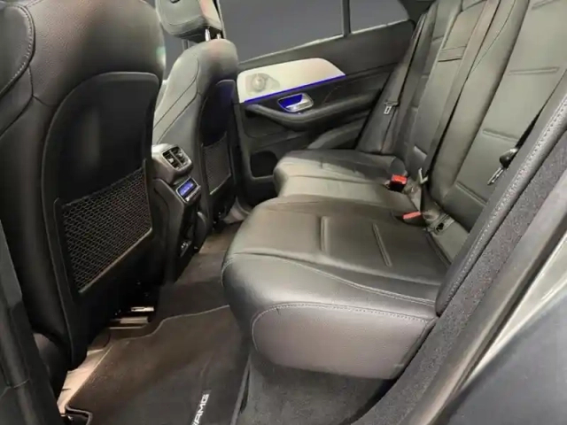 Mercedes Gle 450 d 4matic amg line — photo 15