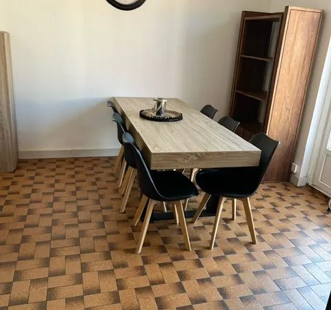 PRADES Grand appartement T4 avec garage et jardin