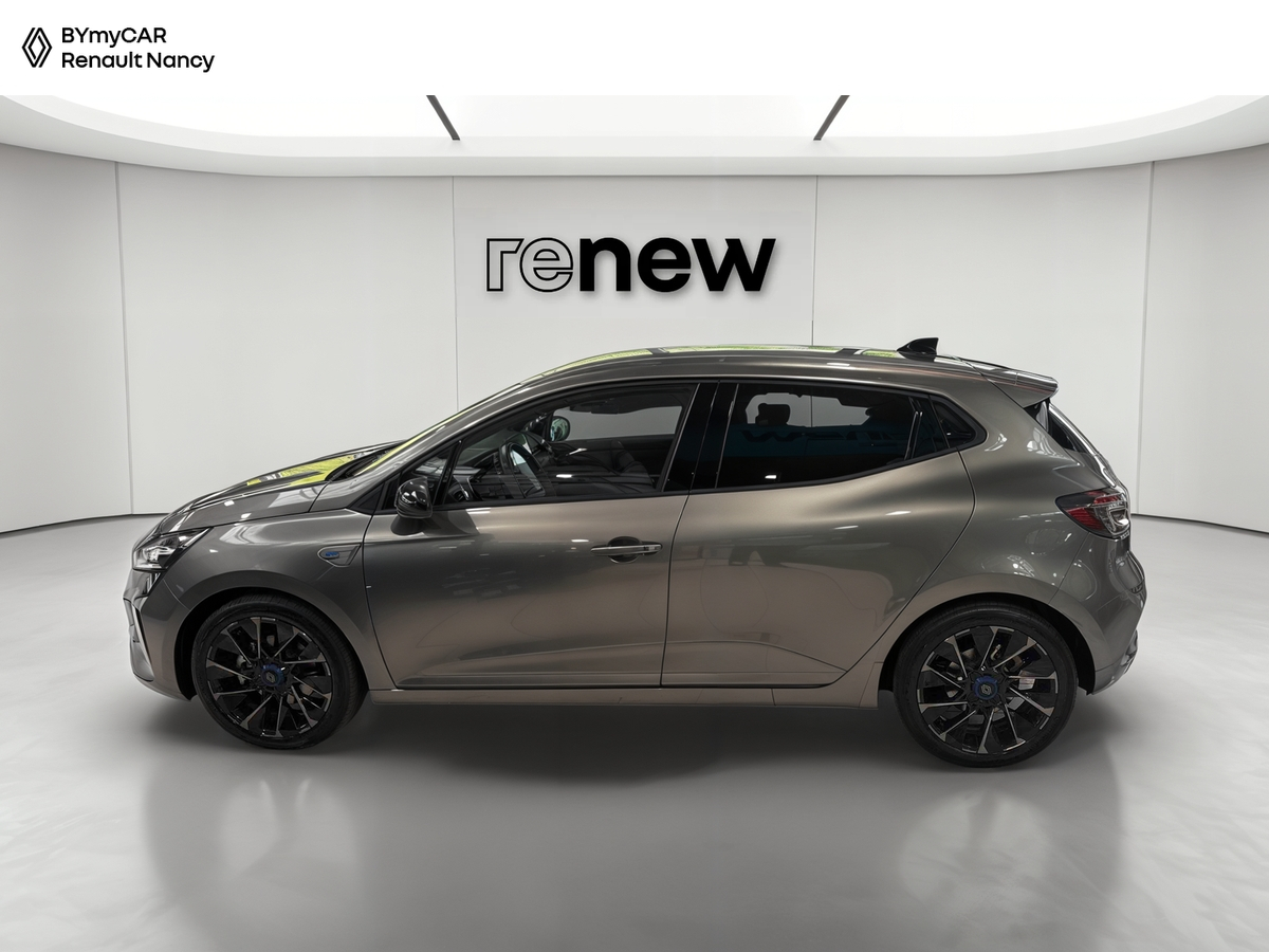 Renault Clio E-Tech full hybrid 145 ch GSR2 — photo 2