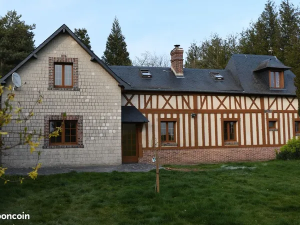 Maison F5 102 m² - 3 chambres - Le Troncq (près Le Neubourg) - 825
