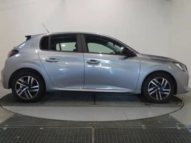 Peugeot 208 1.5 bluehdi 100ch s&amp;s active pack — photo 2