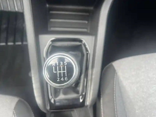 Renault Clio tce 100 gpl — photo 29