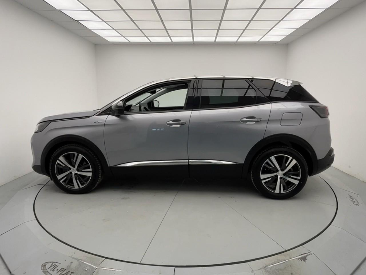 Peugeot 3008 hybrid 225 e-eat8 allure pack — photo 2
