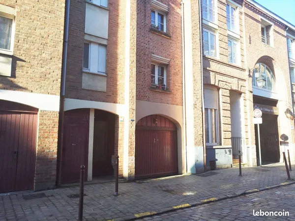 Parking fermé Vieux-Lille Treille