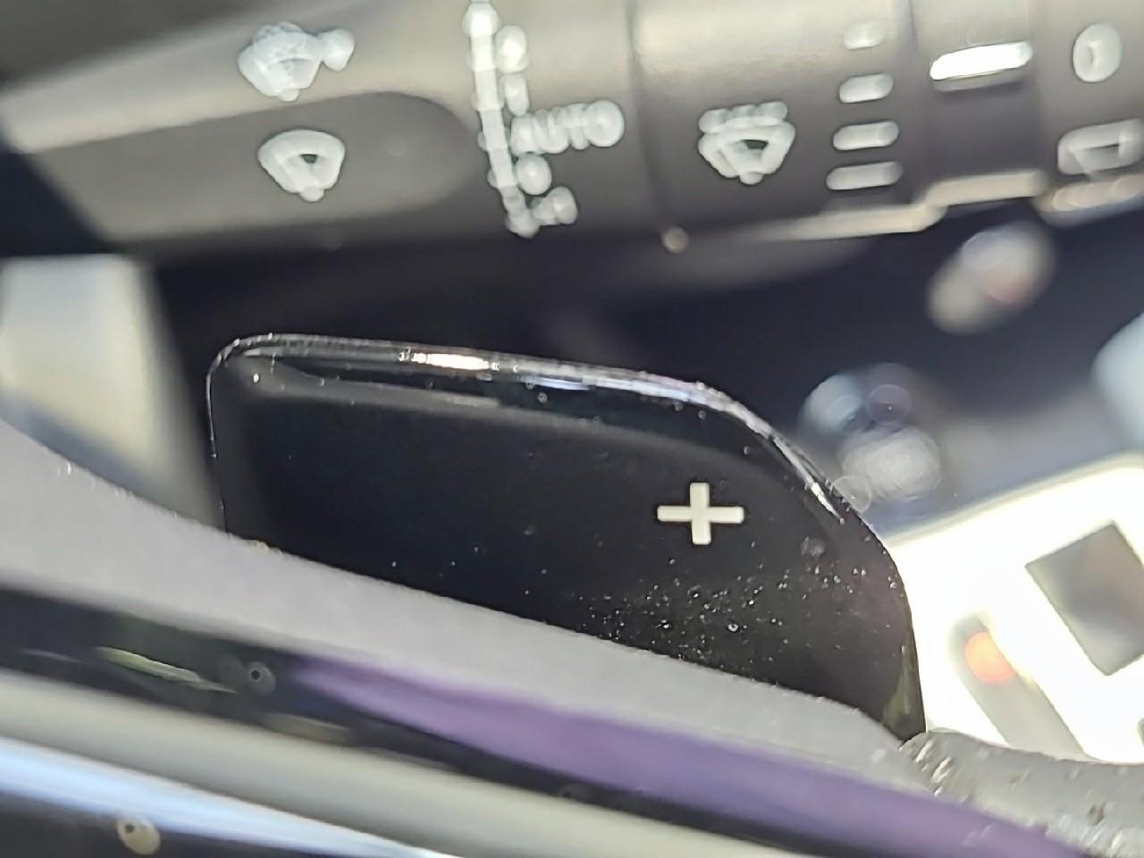 Peugeot 308 sw phev 180 e-eat8 gt — photo 28