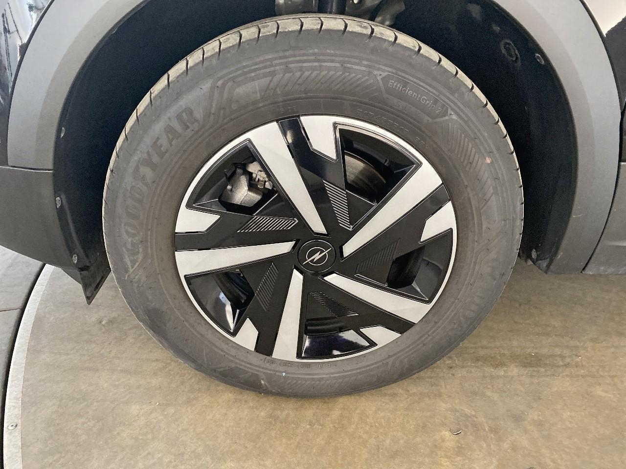 Opel Mokka electrique 156 ch & batterie 54 kwh edition — photo 11