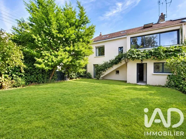 Maison 8 pièces 187 m²