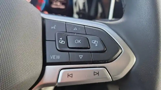 Volkswagen Golf 1.5 ehybrid 204 dsg6 — photo 30