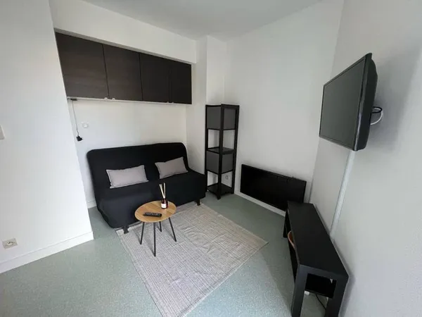 Studio 1 pièce 18 m²