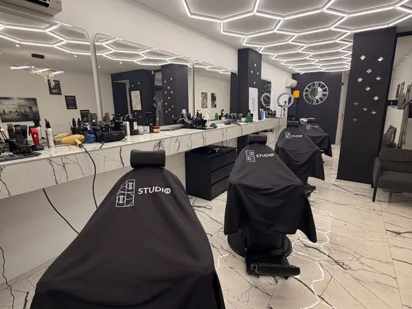Fonds de commerce Barbershop - STUDIO 2S - 67 500