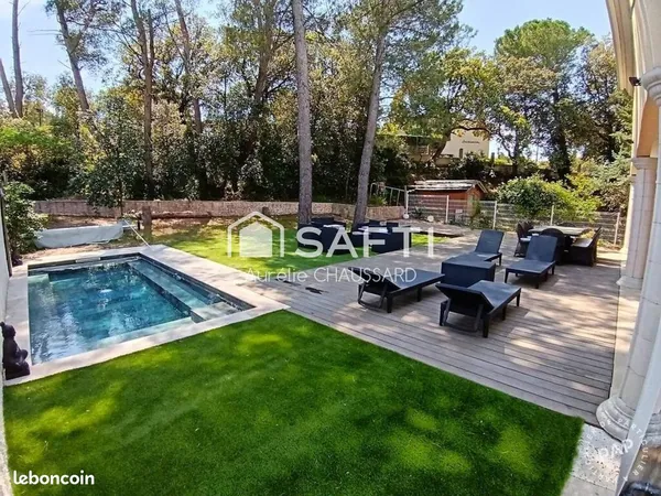 Maison 5 pièces 172 m²