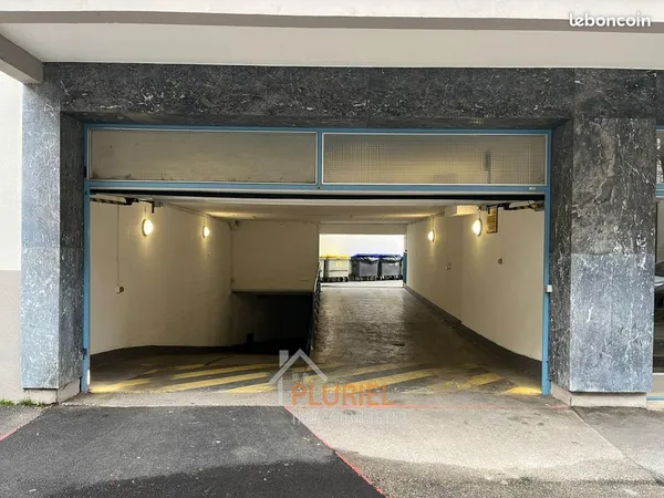 Parking/box 12 m² Strasbourg