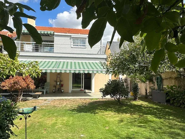 Maison 6 pièces 135 m²
