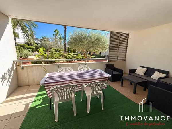 T2 de 49 m² avec terrasse 2 pkgs et pisicine